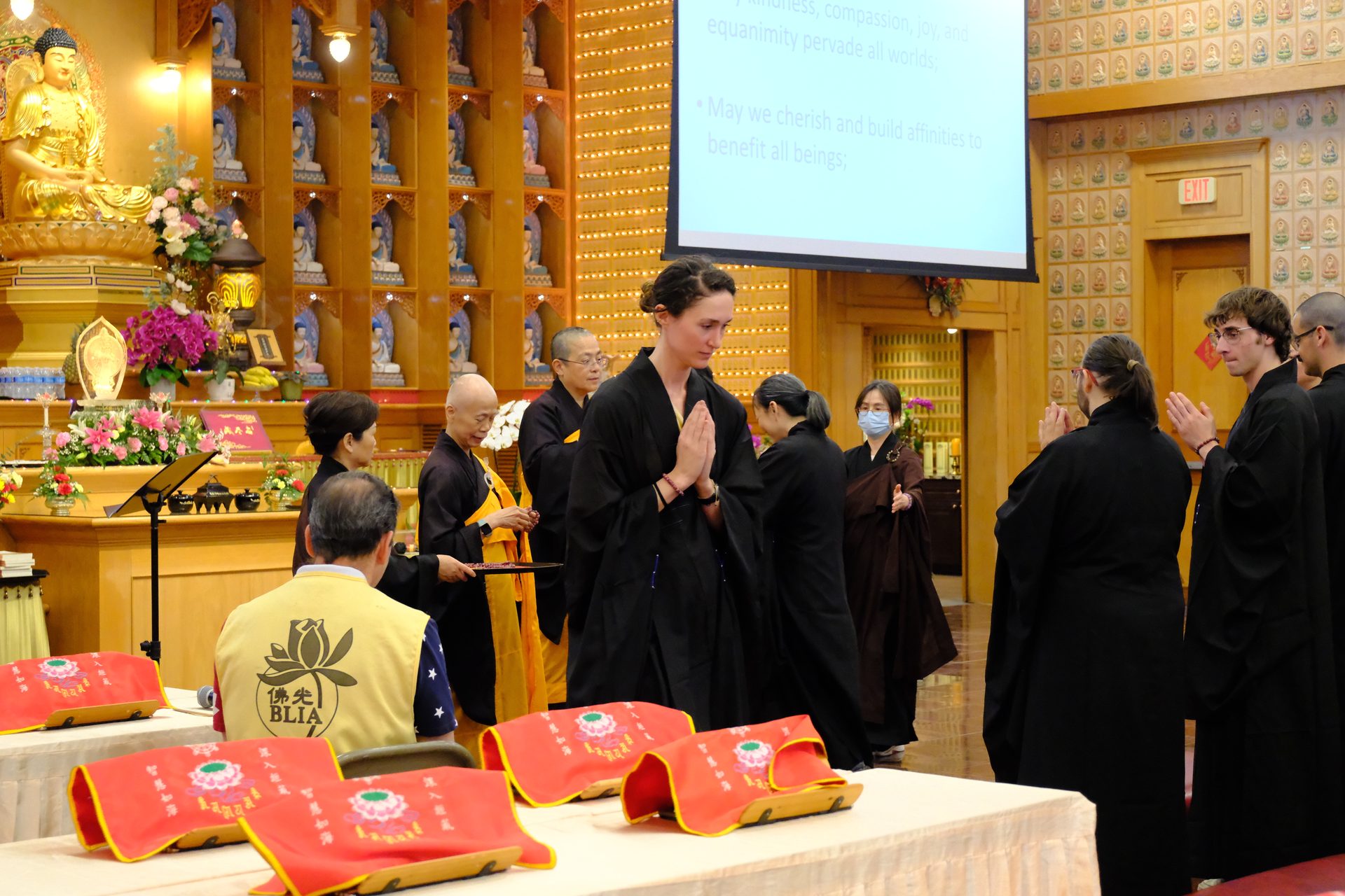 Xiang Yun Temple English Dharma Gathering Welcomes Many to Take Refuge in Buddhism