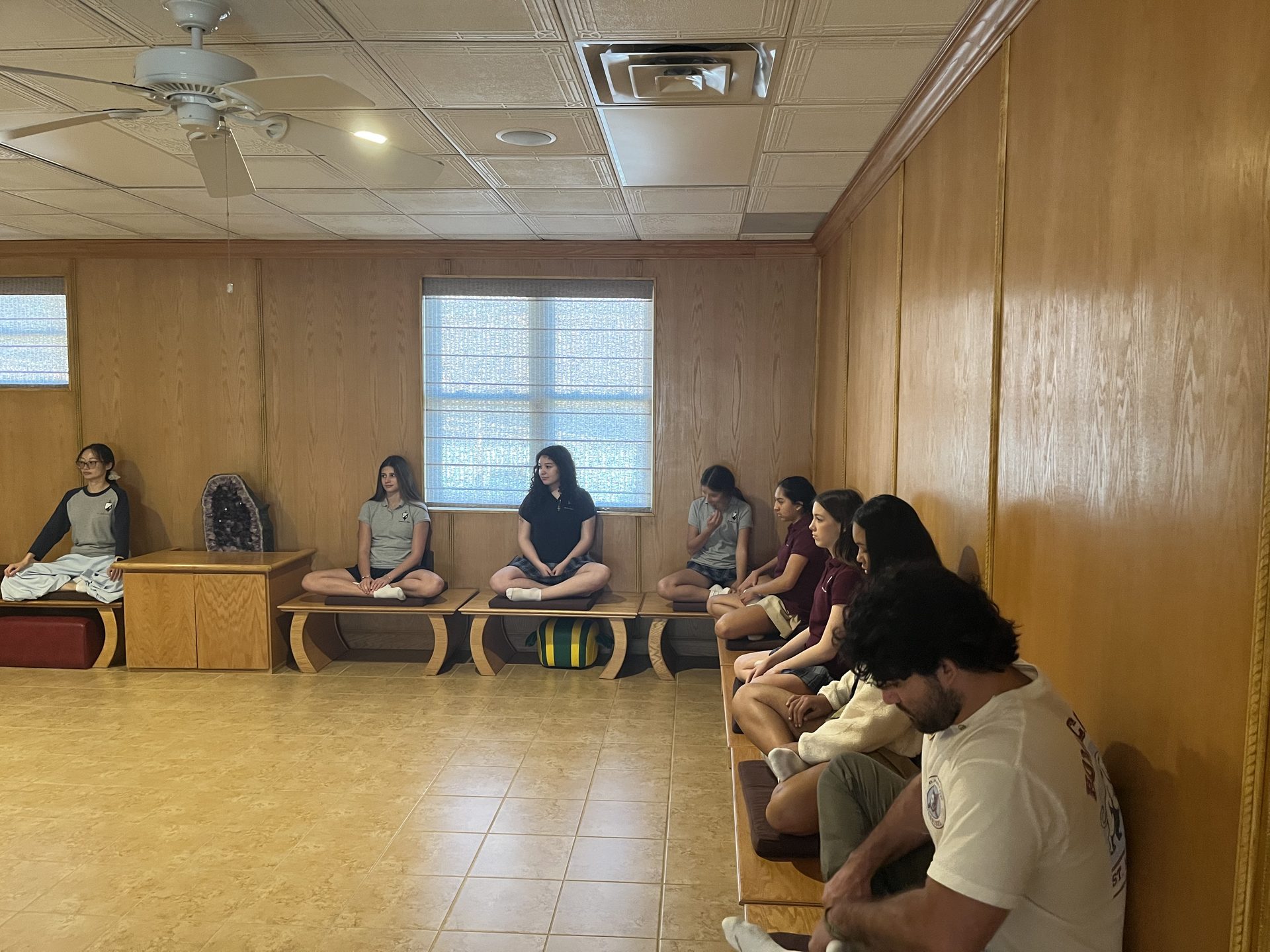 St. Michael’s Preparatory School Visits Xiangyun Temple