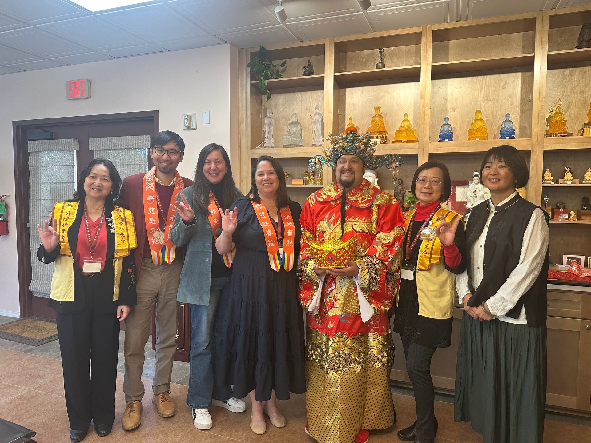 Spring Festival Cultural Harmony • A Surge of Compassion — Xiangyun Temple's Ethnic Experience Warms Austin