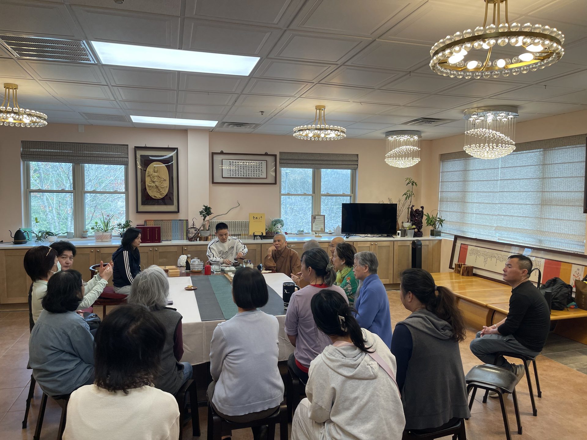 Xiangyun Temple's "Light Sixty, One Hundred Years of Looking Up" Lecture Series Launches First Session