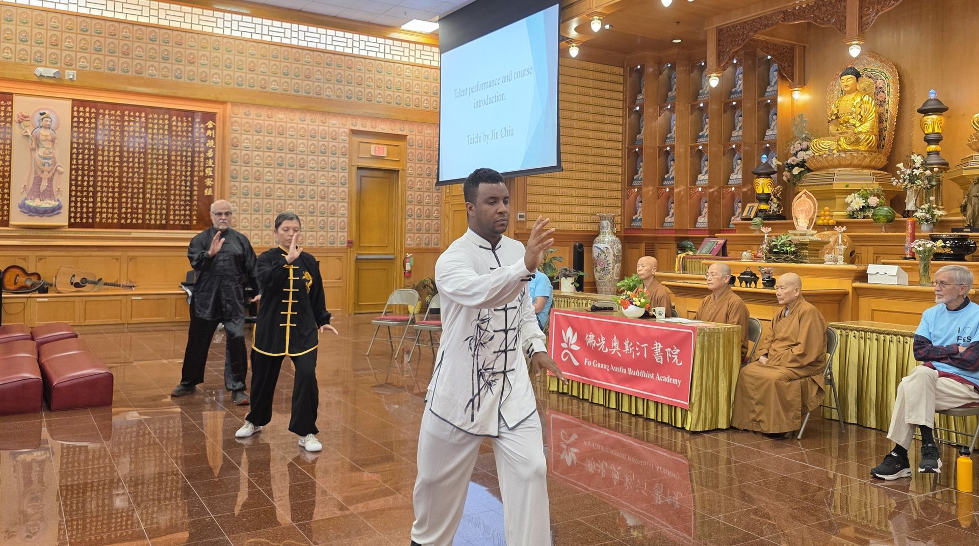 Fo Guang Austin Buddhist College Holds Grand Opening Ceremony for the Seventh Term
