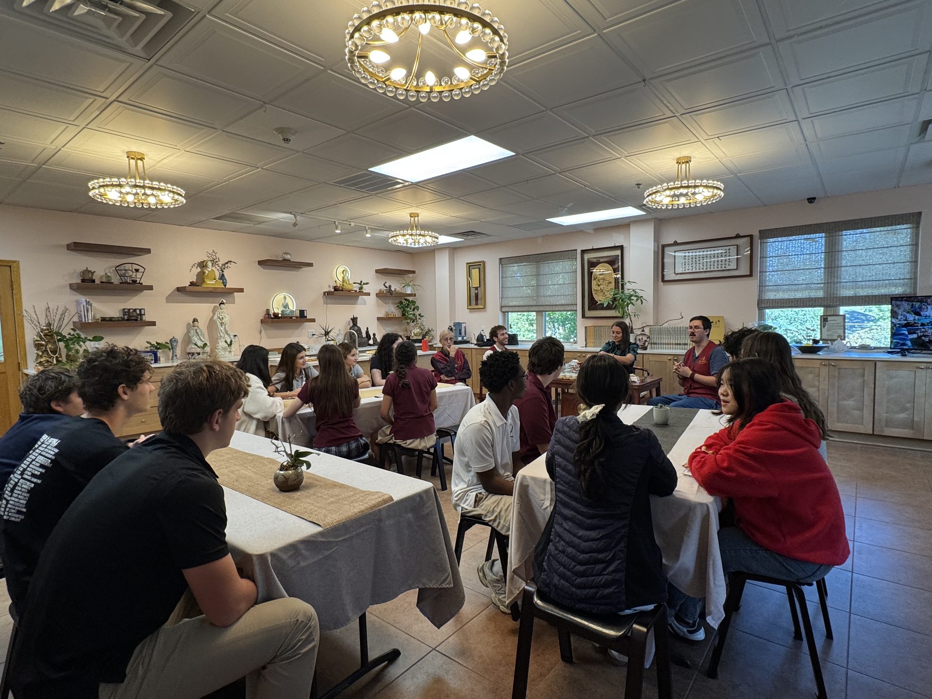 St. Michael’s Preparatory School Visits Xiangyun Temple